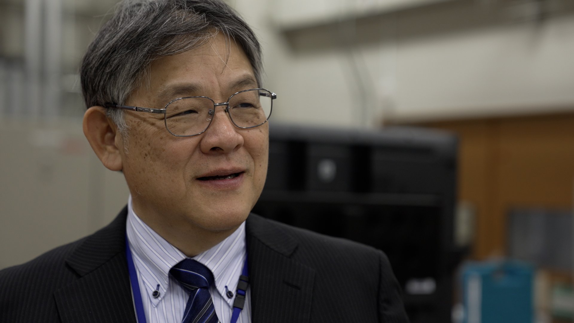 写真15 佐藤千明教授.jpg