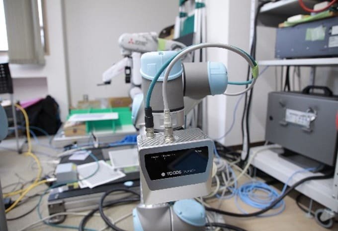 小型・軽量・高精度で低価格を実現 画期的な3Dビジョンセンサー