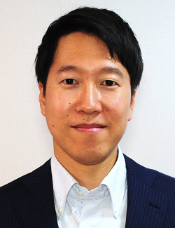 img_nikkan_260506_Profile_AzumaTakayuki_1.png